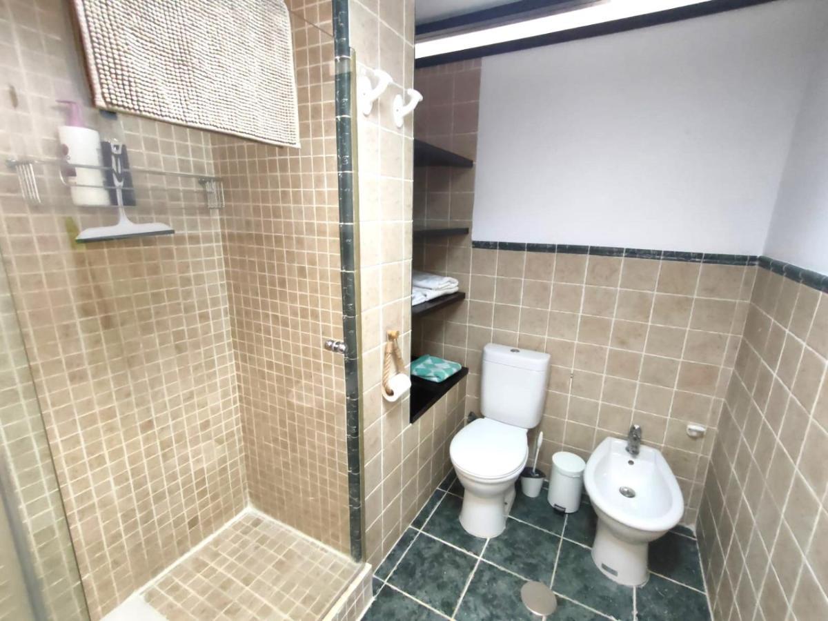 Very Lightful Apartment. Incredible Sea Views. Big Terrace, Swimming Pool. Ac. Very Close To Alicante City Center. المظهر الخارجي الصورة